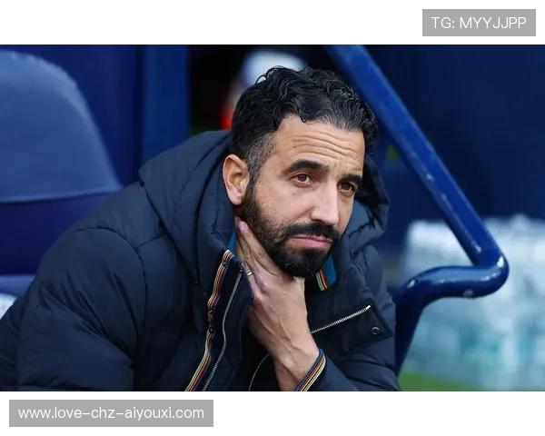 曼联冲击利物浦排名，阿莫林重新调整中后场